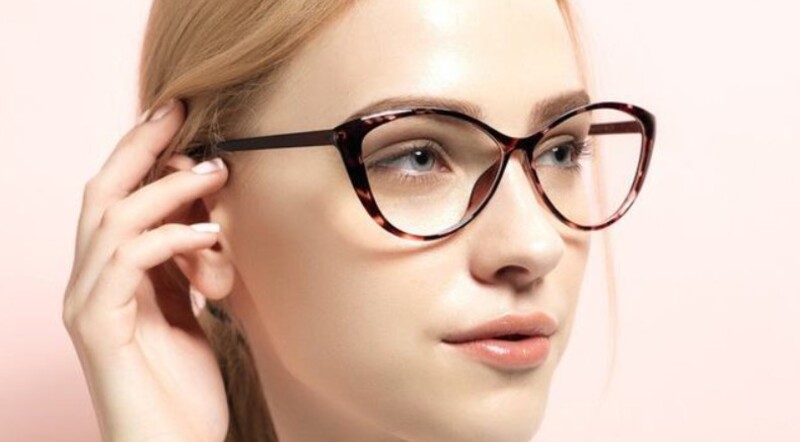 kính mắt mèo nữ: kính mắt mèo